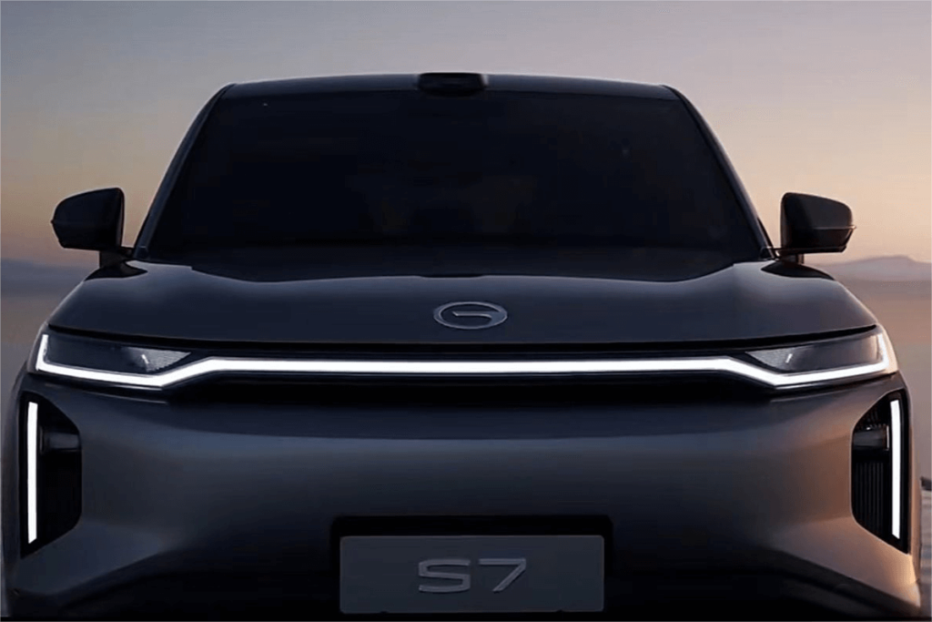 7 SUVs for 2025: GAC Trumpchi S7 front